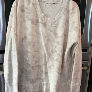 Athleta Light Beige/Gray Floral-Print Long Sleeve Sweatshirt size xl